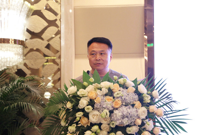 张局.jpg